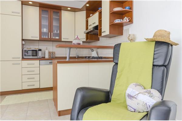 House K1, for 10 persons