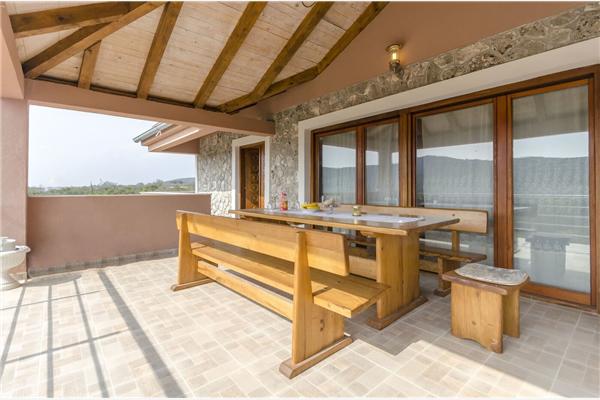 House K1, for 10 persons