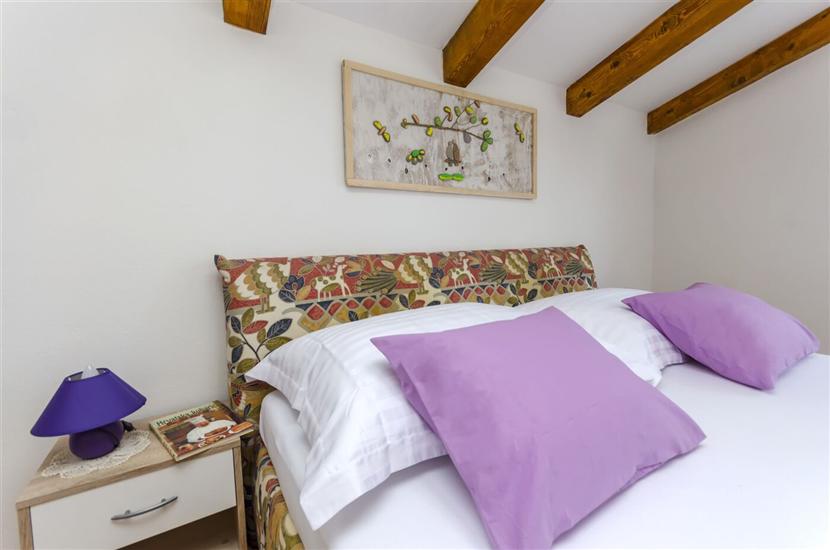 House K1, for 10 persons