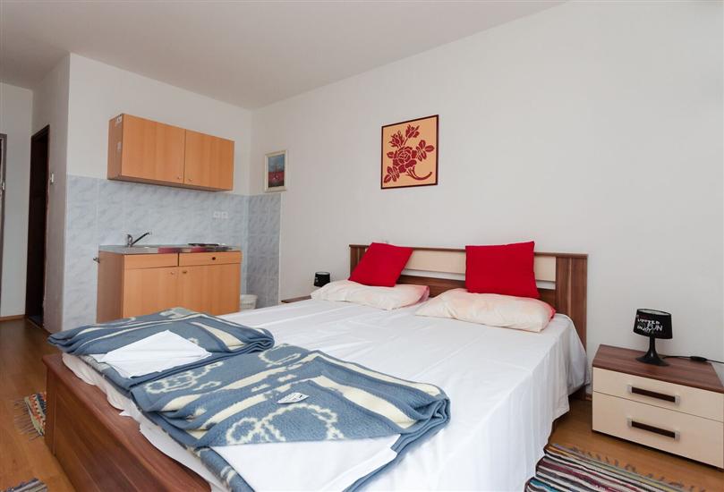 Apartment A3, for 3 persons