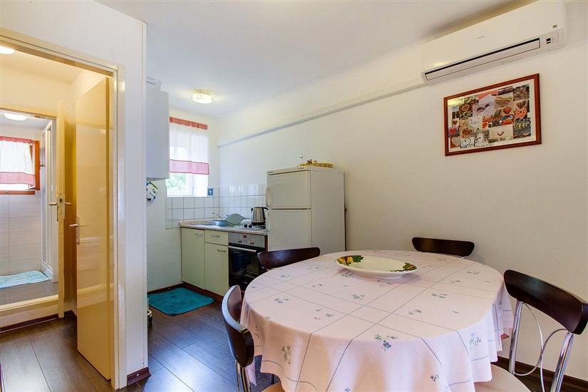 Apartment A1, for 4 persons