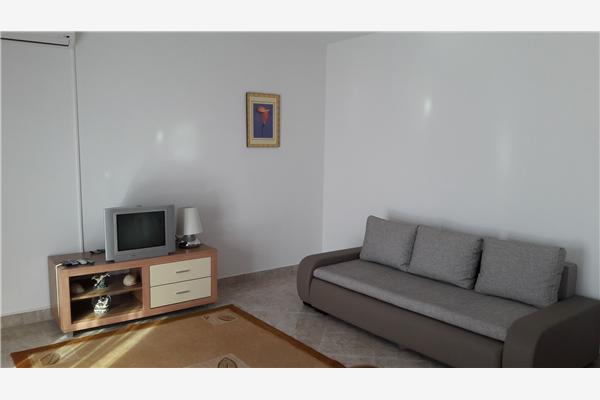 Apartment A1, for 5 persons