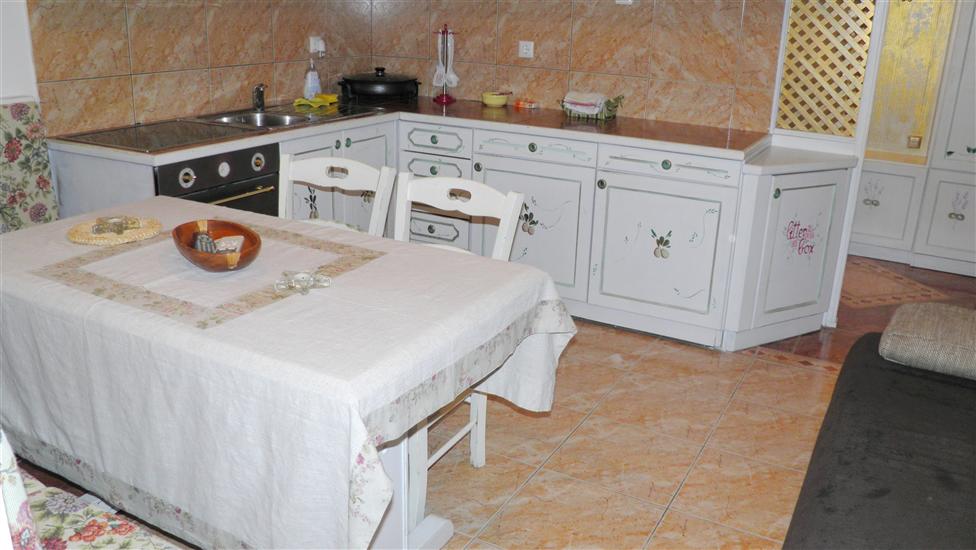 Apartment A16, for 3 persons