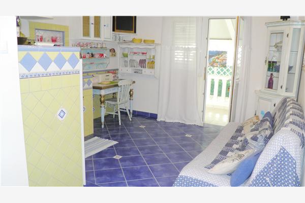 Apartment A17, for 3 persons