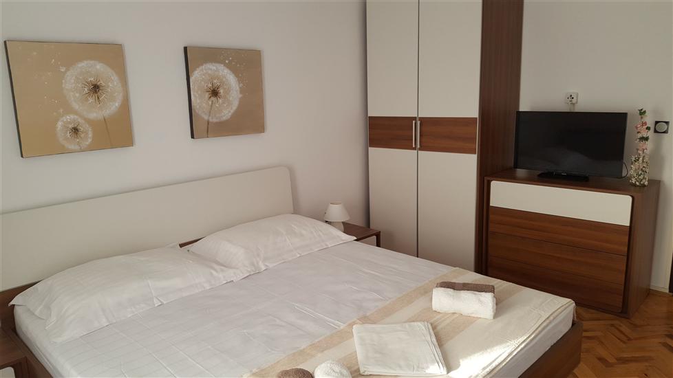 Apartment A1, for 3 persons