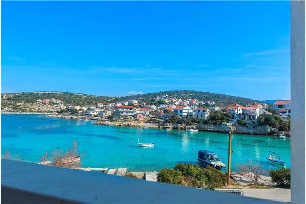 Apartment A1, for 6 persons