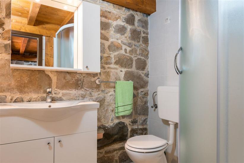 House K1, for 16 persons