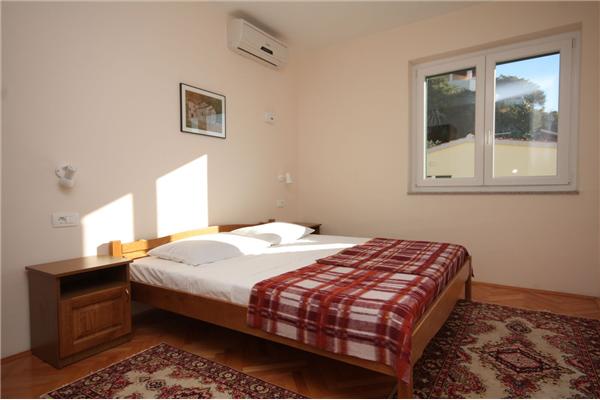 Apartment A4, for 4 persons