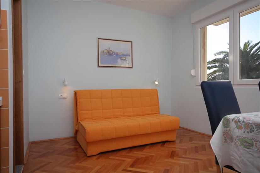 Apartment A4, for 4 persons