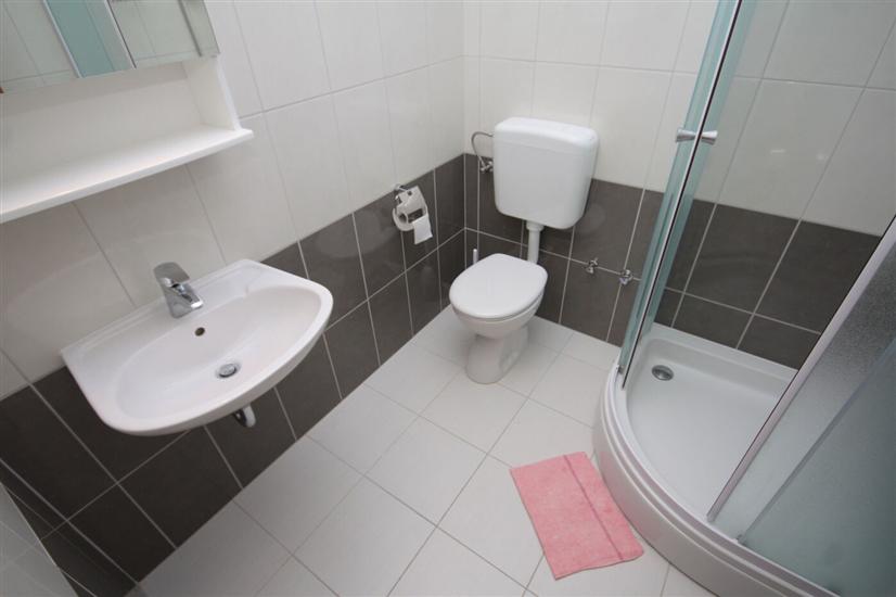 Apartment A7, for 4 persons