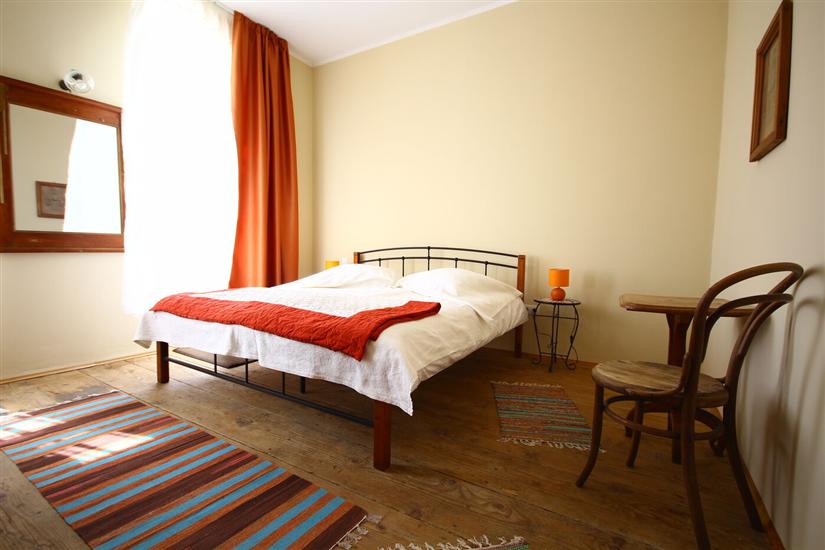 House K1, for 10 persons