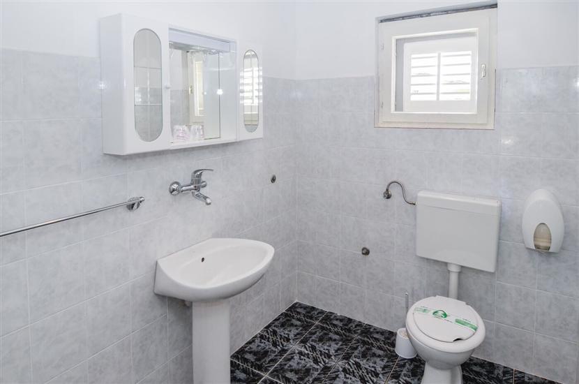 Apartman A1, na 6 osebe