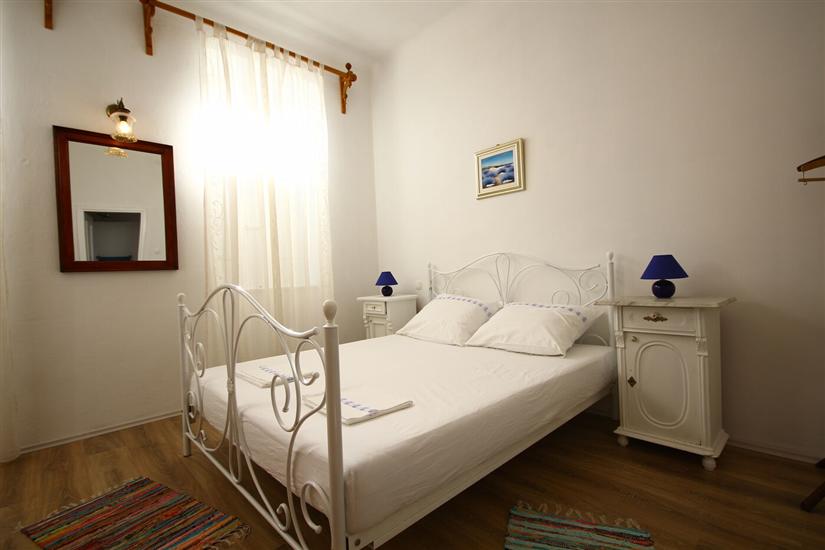 House K1, for 10 persons