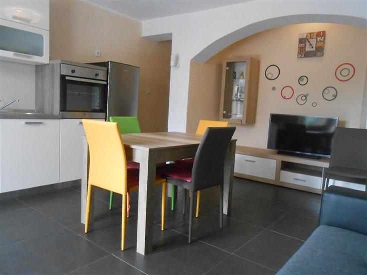 Apartment A3, for 5 persons