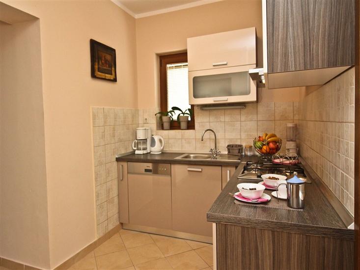 Apartment A2, for 8 persons