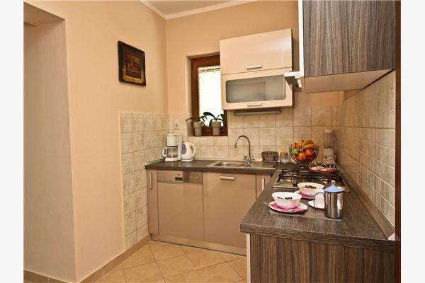 Apartment A2, for 8 persons