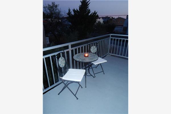 Apartment A1, for 5 persons