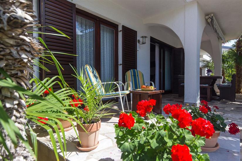 Apartment A1, for 6 persons