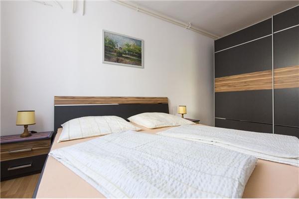 Apartment A1, for 6 persons