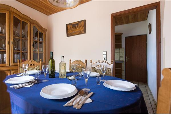 Apartment A1, for 6 persons