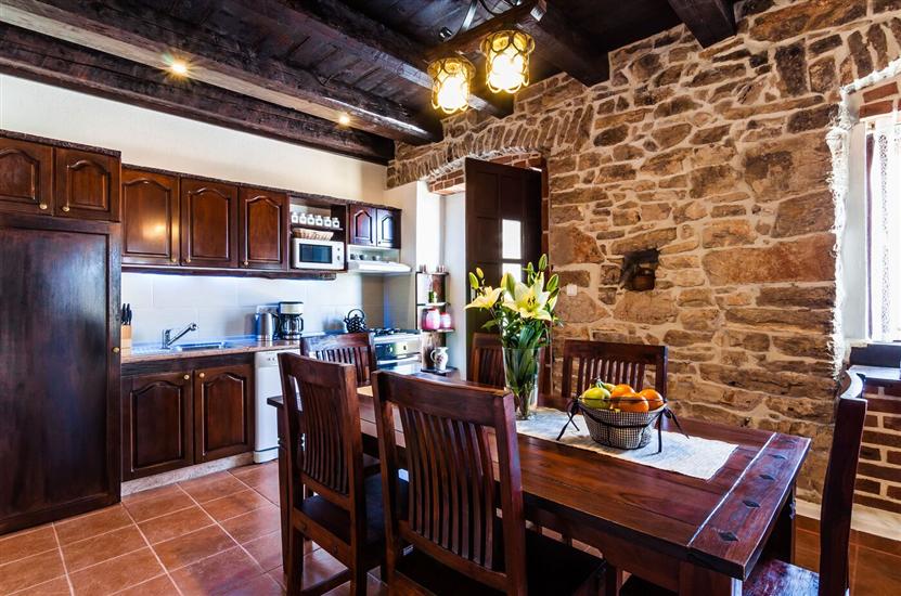 House K1, for 8 persons