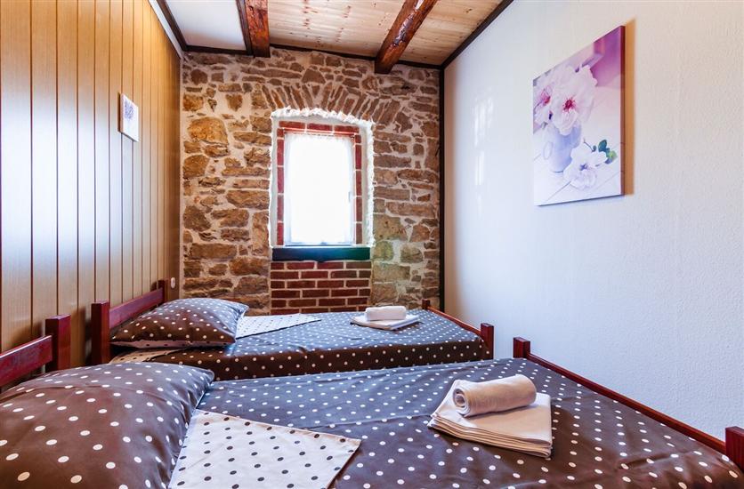 House K1, for 8 persons