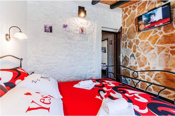 House K1, for 8 persons