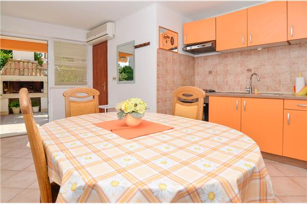 Apartman A2, na 4 osebe