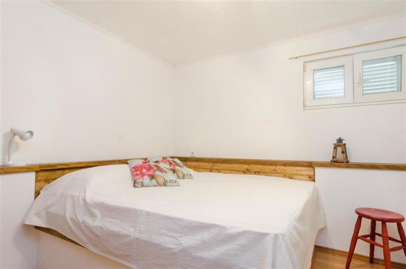 Apartment A1, for 7 persons