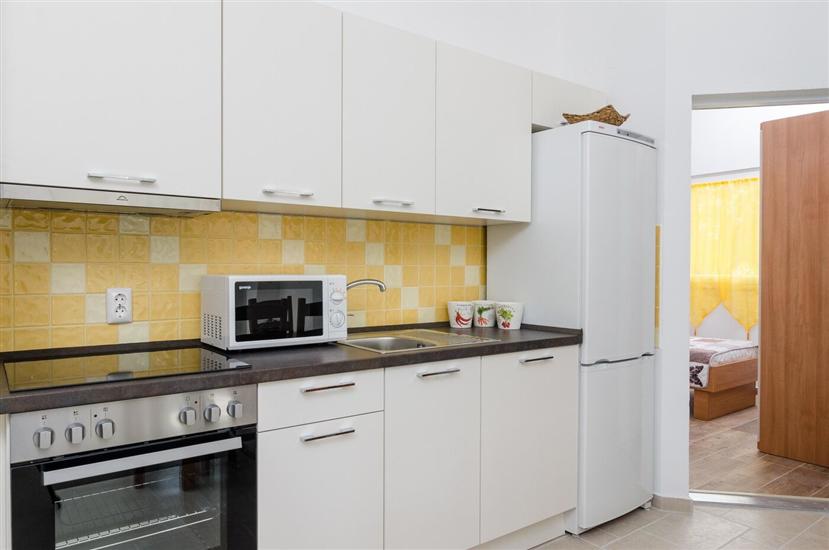 Apartment A2, for 5 persons