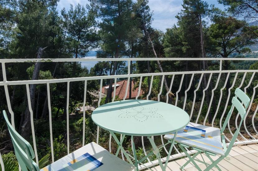 Apartment A2, for 5 persons