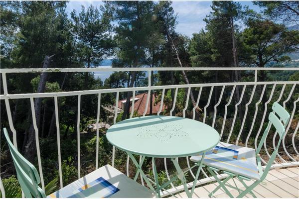 Apartment A2, for 5 persons