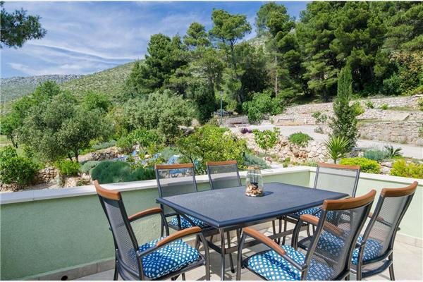 Apartment A2, for 5 persons