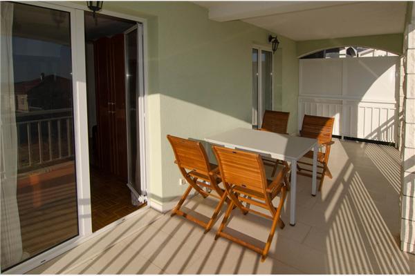 Apartman A2, na 6 osebe