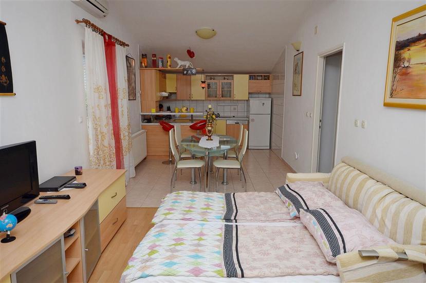 Apartment A4, for 2 persons