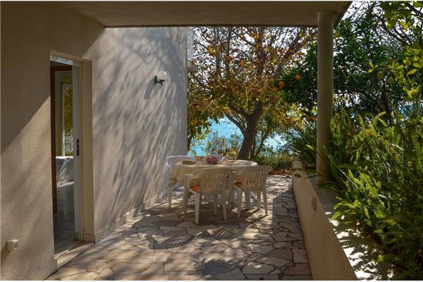 Apartment A2, for 4 persons