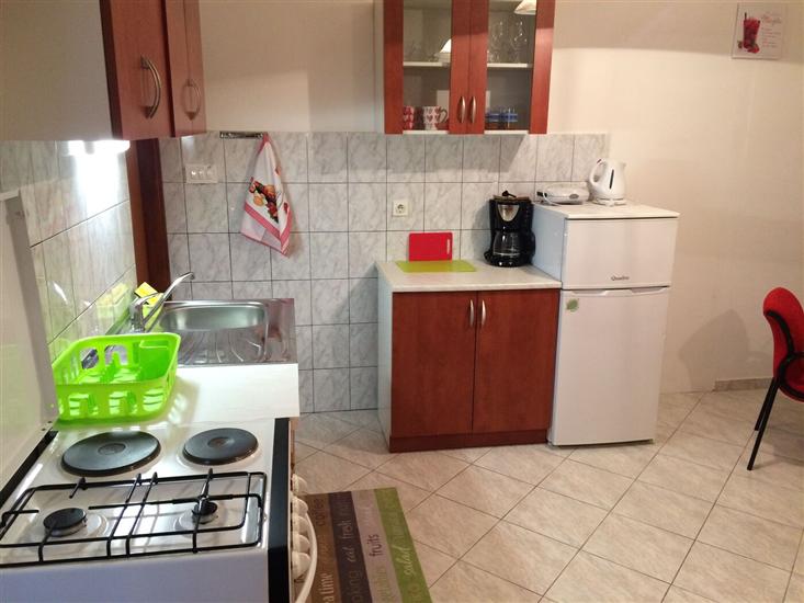 Apartment A4, for 4 persons