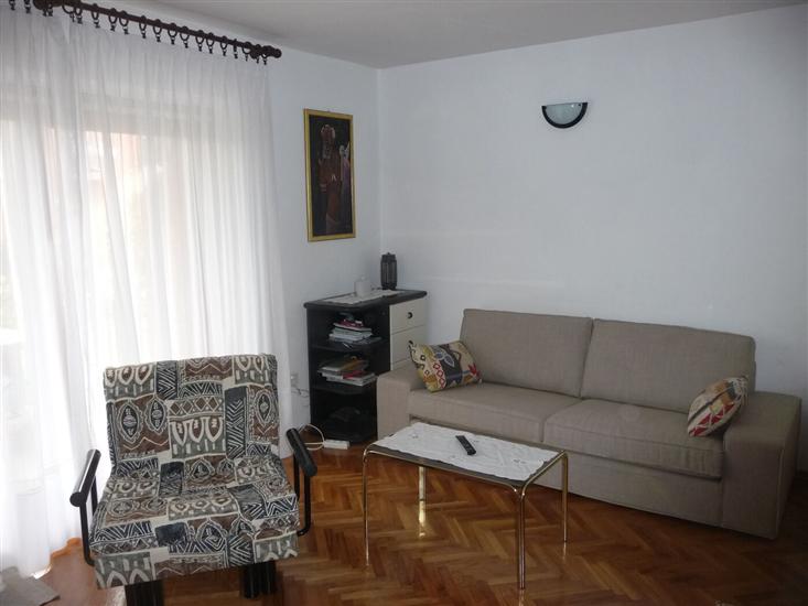 Apartment A2, for 5 persons