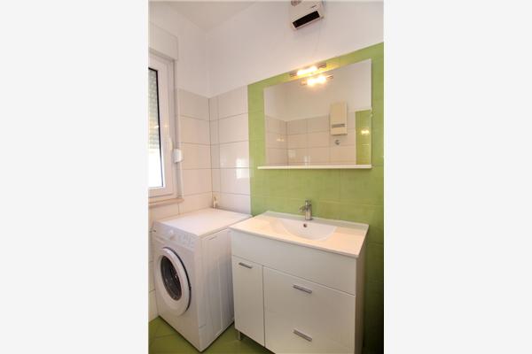 Apartment A1, for 6 persons