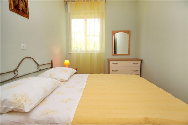 Apartment A1, for 6 persons