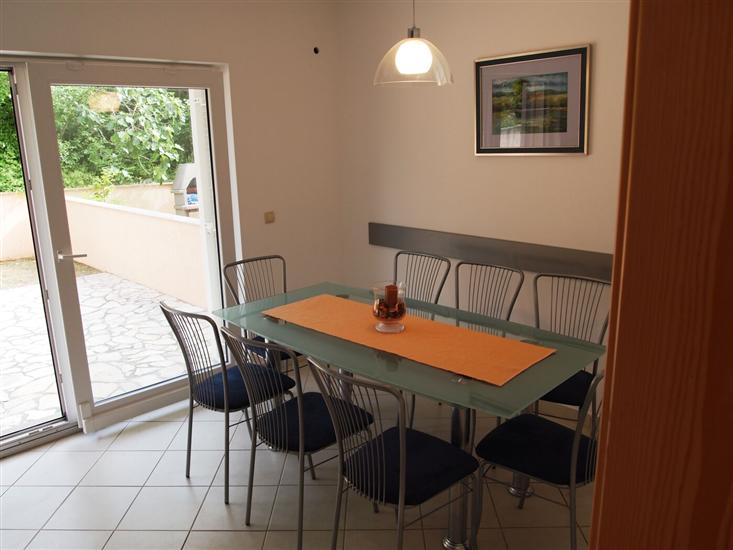 House K1, for 8 persons