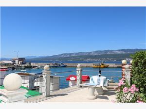 Beachfront accommodation Kvarners islands,BookIvanaFrom 70 €