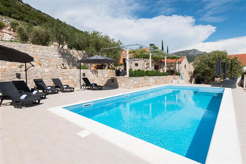 House Hidden Treasure