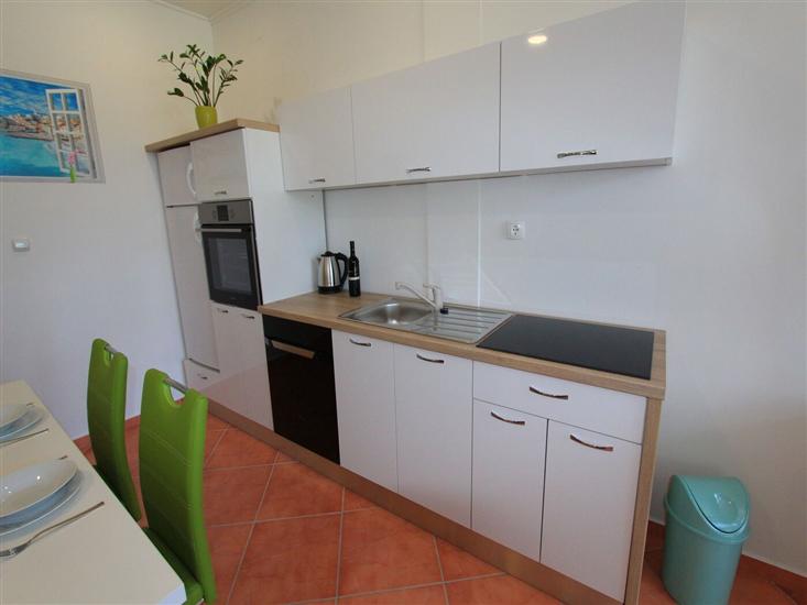 Apartment A1, for 6 persons