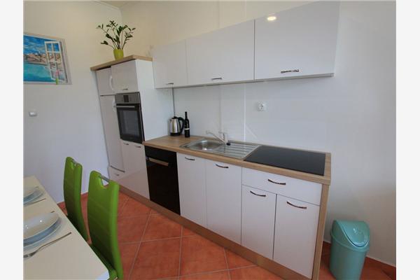 Apartment A1, for 6 persons