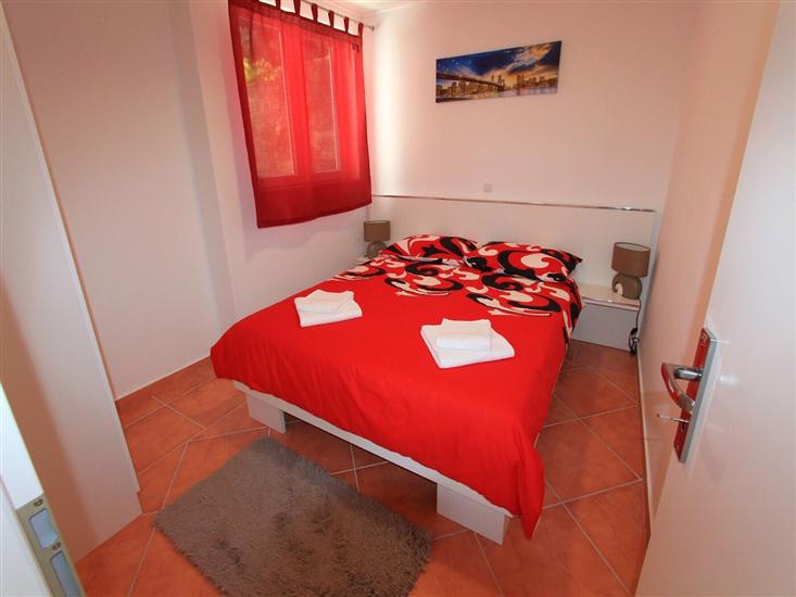 Apartment A1, for 6 persons