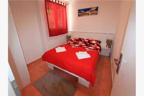 Apartment A1, for 6 persons