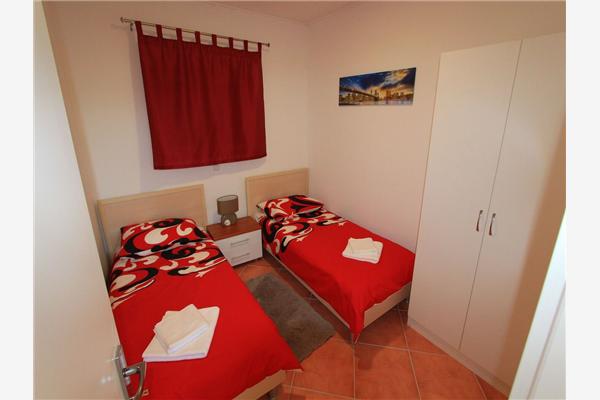 Apartment A1, for 6 persons