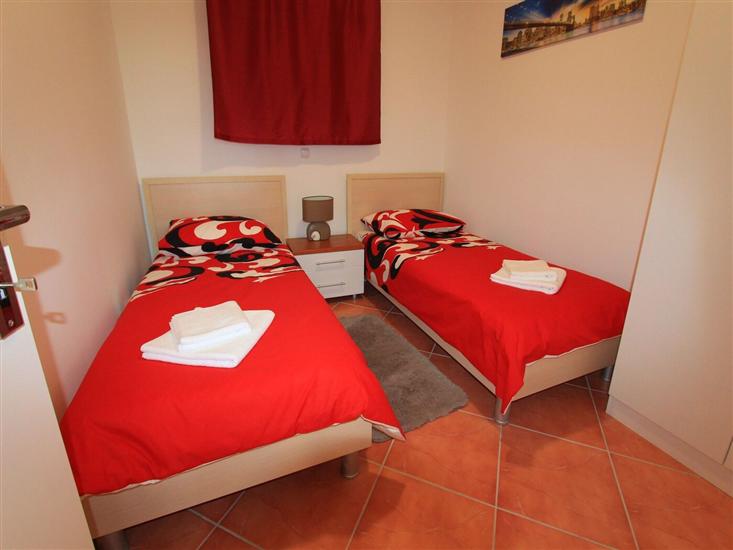 Apartment A1, for 6 persons