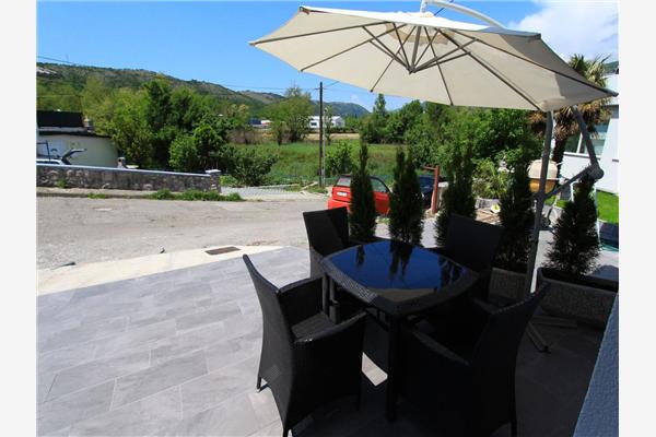 Apartment A1, for 6 persons